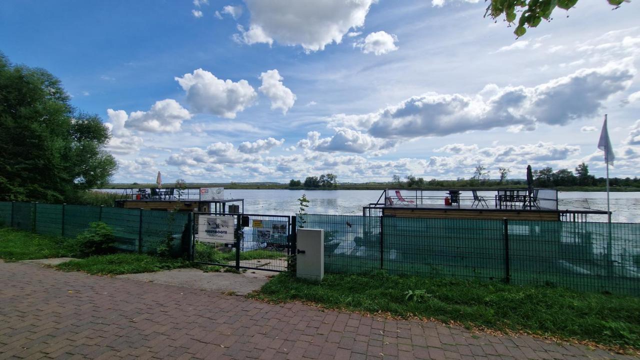 Hausboote Unteres Odertal Hausboot Kranich Hotel Schwedt Exterior photo